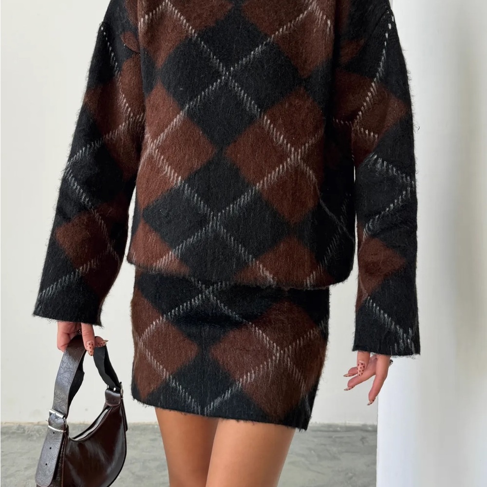 Plaid Sweater and Skirt Set - Picture 6 of 6